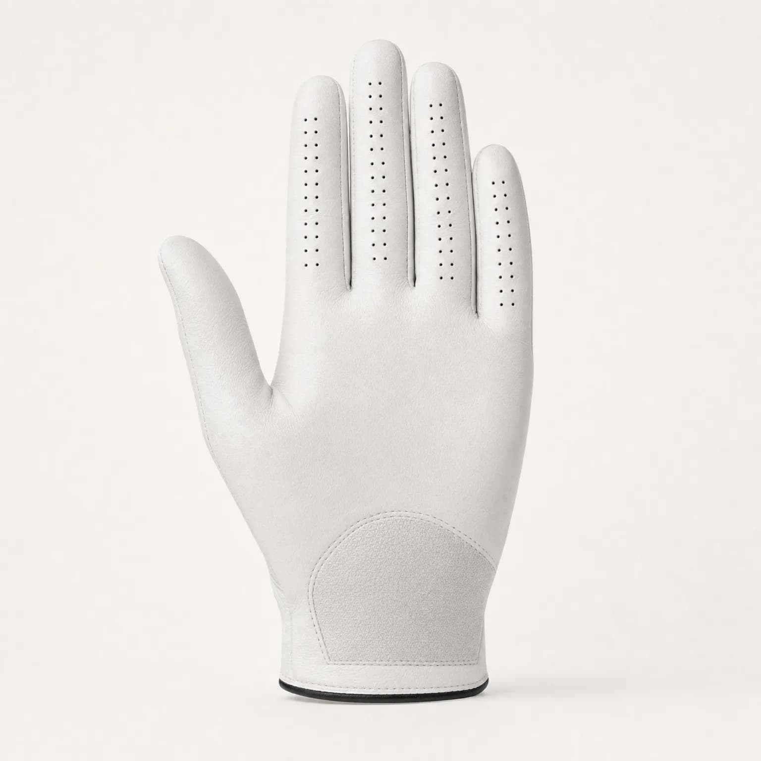 Single-panel cabretta palm with no seam where the hand meets the grip